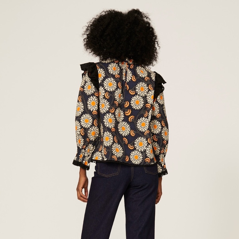 The Odells Samia Daisy Rufffle Top in Twilight Medium - Picture 2 of 8